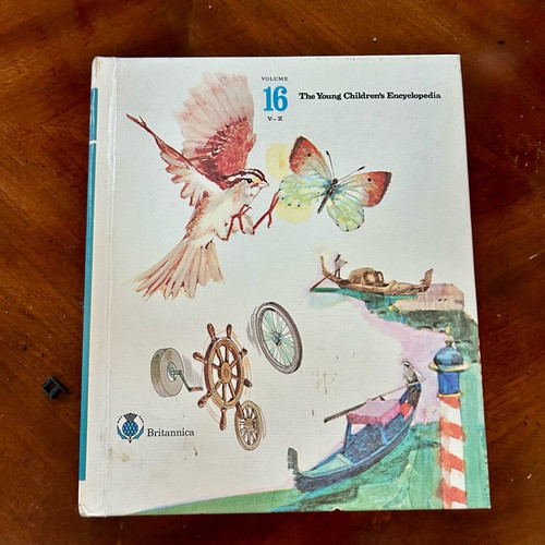 The Young Children’s Encyclopedia Britannica 1977 like new, volumes 1-16