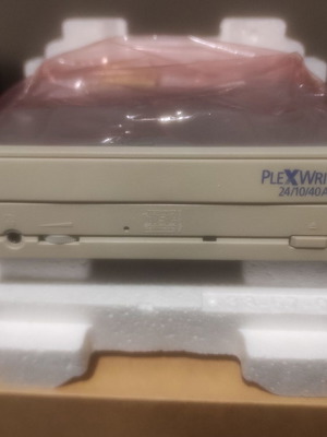 Plextor PlexWriter 24/10/40A CD-RW drive με CD PlexTools, ΜΗ ΛΕΙΤΟΥΡΓΙΚΟ