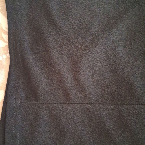 Ths Fashion black t-shirt size M/L like new