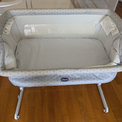 Chicco Next2Me Dream baby cot co-sleeping like new