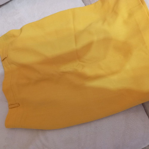 Betty Barclay skirt used, bright yellow, size Small