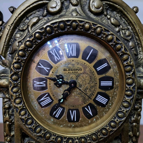 Blessing table clock made of solid bronze and porcelain like new