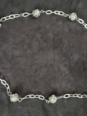 Steel necklace new, silver color