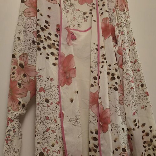Robe with top Tres Jolie like new, semi-transparent, multicolor