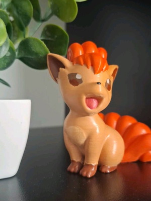 Vulpix Pokemon 3D figure like new, 7cm height