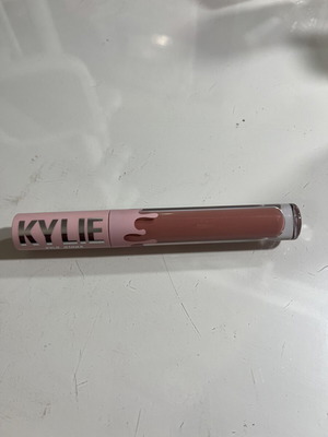 Kylie Cosmetics Lipstick Nude like new