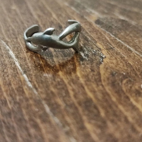 Silver dolphin ring small