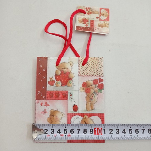 Small packaging paper bags with bears and hearts new