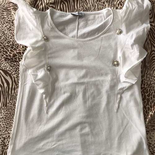 White cotton shirt used, women's size M