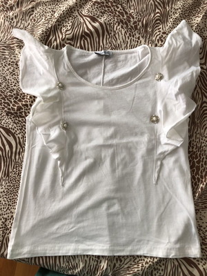 White cotton shirt used, women's size M