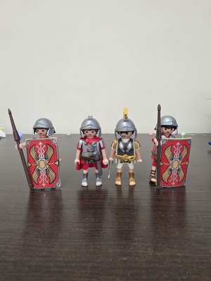 Playmobil Ρωμαίοι στρατιώτες 4 φιγούρες με αξεσουάρ καινούργιο