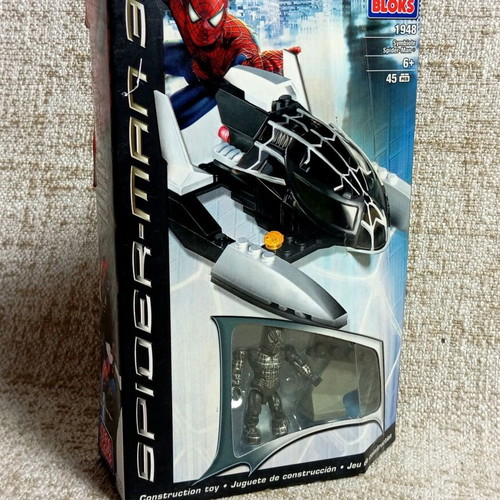 Symbiote Spider-Man Mega Bloks figure, Marvel 2007