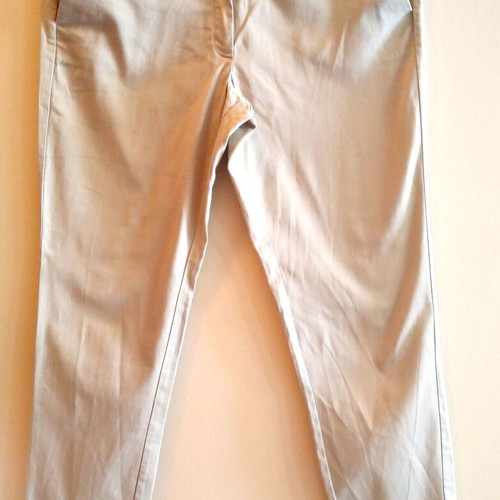 Mango women's set with beige pants and yellow top