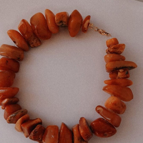Royal amber bracelet 25 gm, raw natural