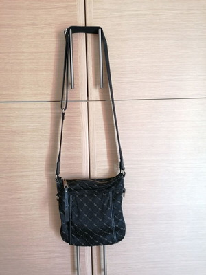Tommy Hilfiger black crossbody bag used