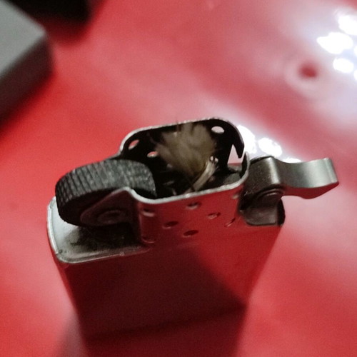 Slim Zippo lighter used, collectible (1989)