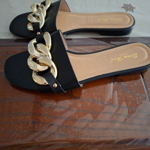 Flat sandals size 39, black