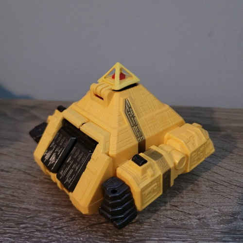 Power Rangers Pyramidas like new Bandai 13 cm