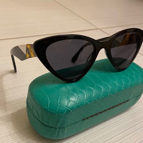 Gianni Venturi sunglasses like new, black and brown
