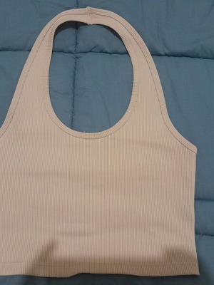 H&M beige t-shirt like new, size M