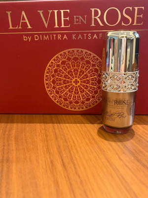 La Vie En Rose Brilliant Rose Serum 30ml καινούργιο