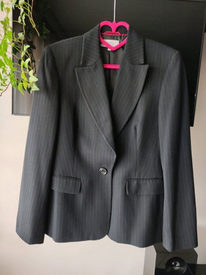 Marks & Spencer jacket like new, black with pink stripe, size M