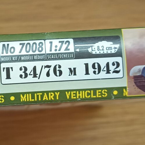 Italeri T-34/76 M 1942 model kit 1:72 scale
