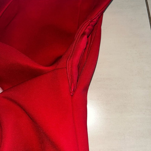 Zara skirt red like new unworn, size S