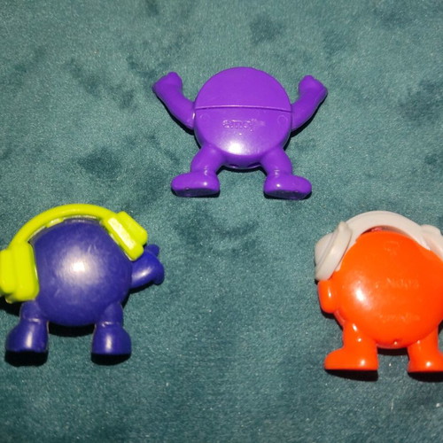 Emoji figures from Kinder Surprise used, pack of 19