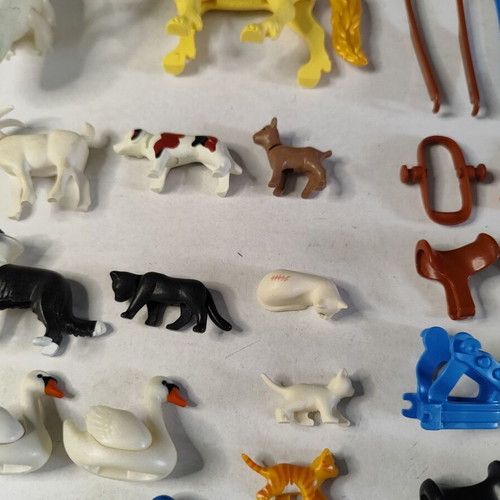 Playmobil animals, dragons and accessories used, set