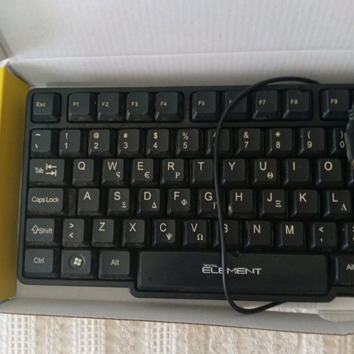 Powertech wired keyboards pack of 3, including element keyboard