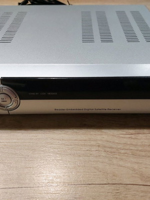 Commander 5000IR satellite receiver like new