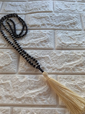 Boho long necklace with agate stone and handmade tassel, like new