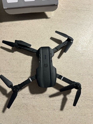 Drone rechargeable like new