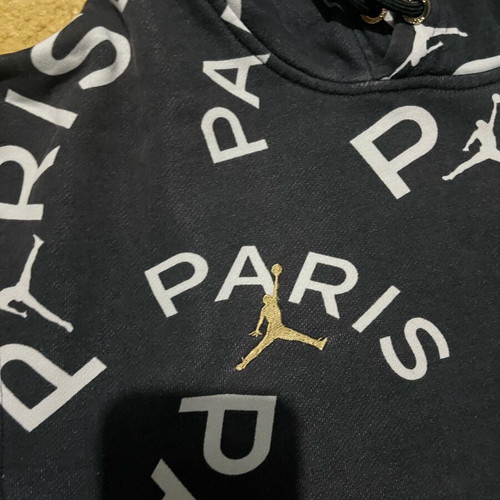 Jordan Nike Paris hoodie like new, black