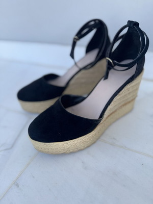 Black Suede Espadrille Wedges size 39 like new