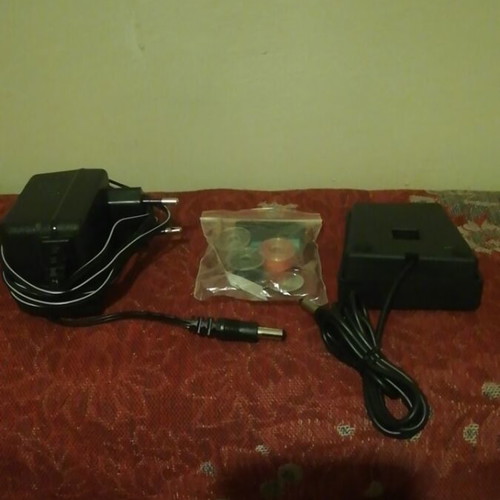 Crown MS 206 Mini Portable Sewing Machine new, battery and electric