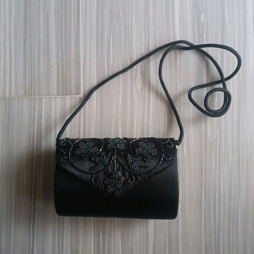 Women's black satin evening shoulder bag like new