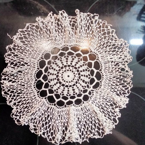 Vintage Handmade Crochet Doilies Set of 4 White like new