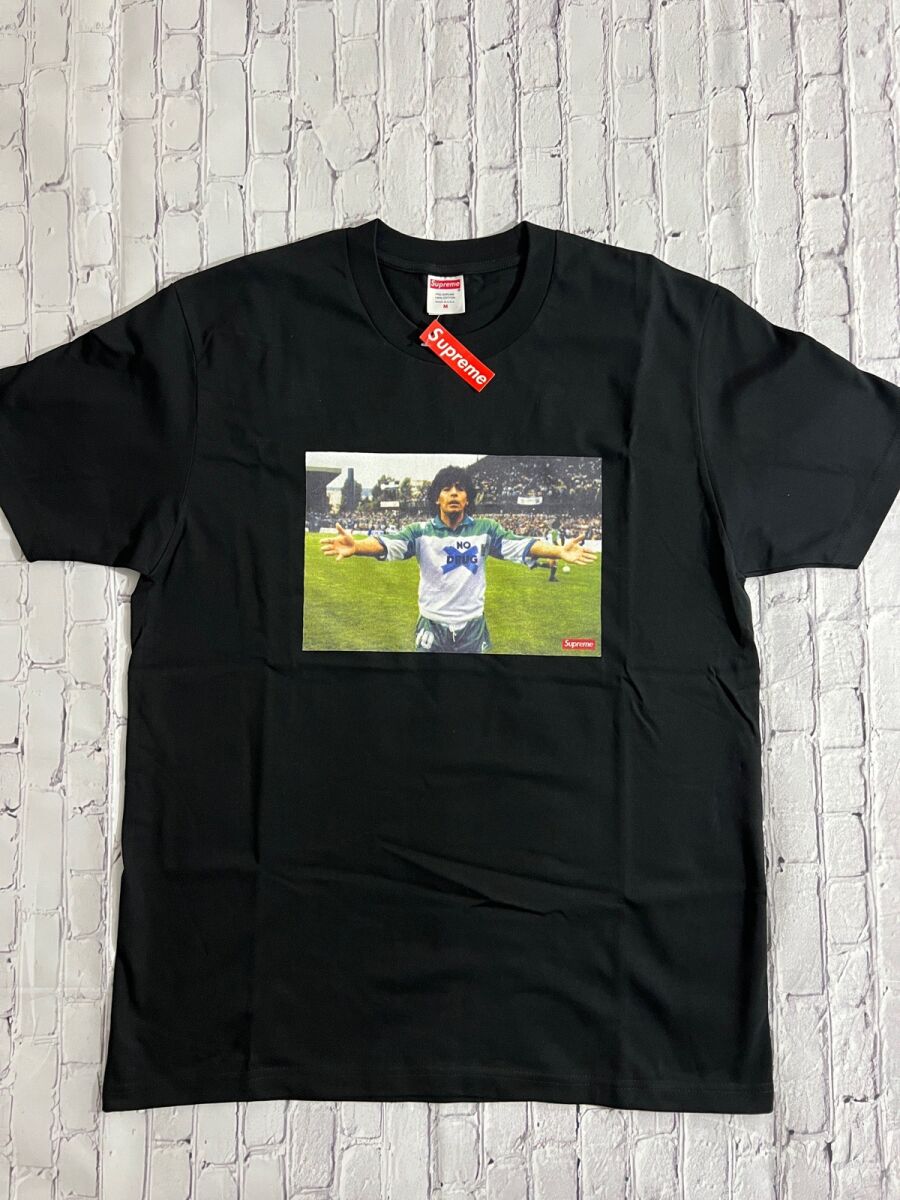 Supreme Maradona Tee new, sizes S, M, L,… - € 45,00 - Vendora.cy
