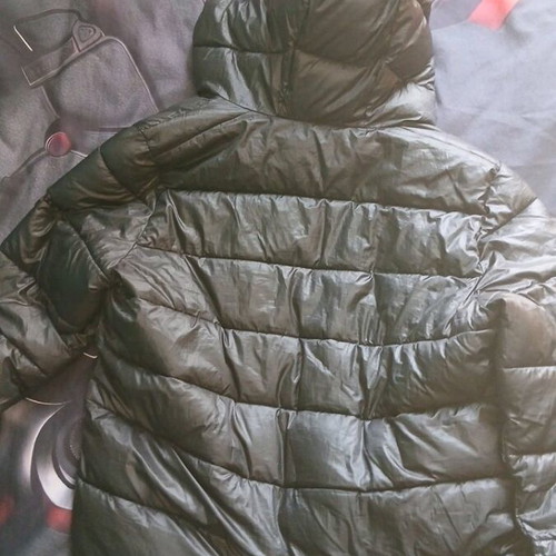 Champion jacket used, black with hood, size X-Large 13-14 years