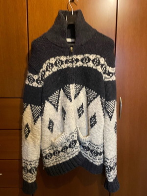 Celio knitted outerwear XL like new, warm and comfortable