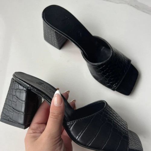 Black mules shoes, sizes 36 and 37