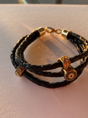 Bracelet like new, black