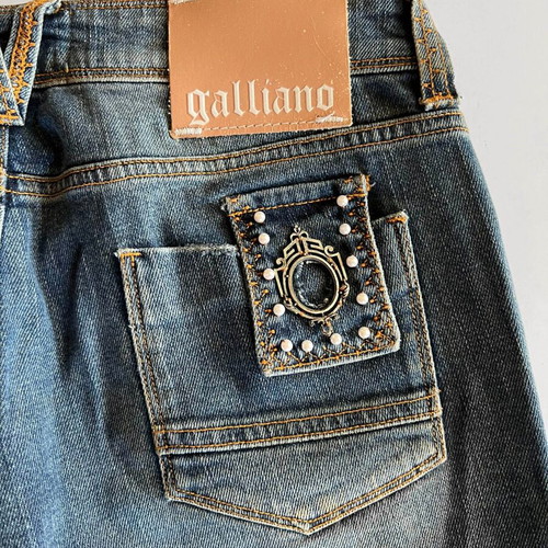 Galliano denim pants used, three-quarter length, size 29/43