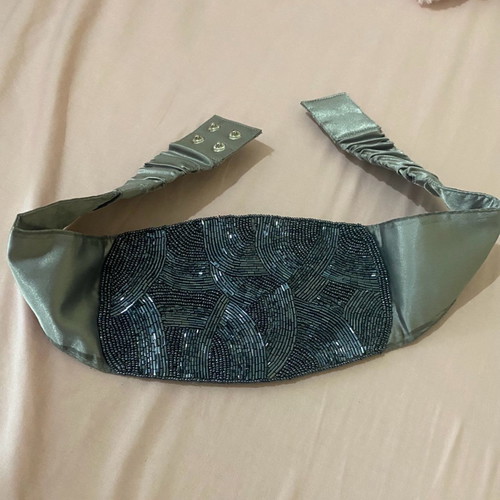 Grey satin belt with Wallis embroidery new, small 75 cm
