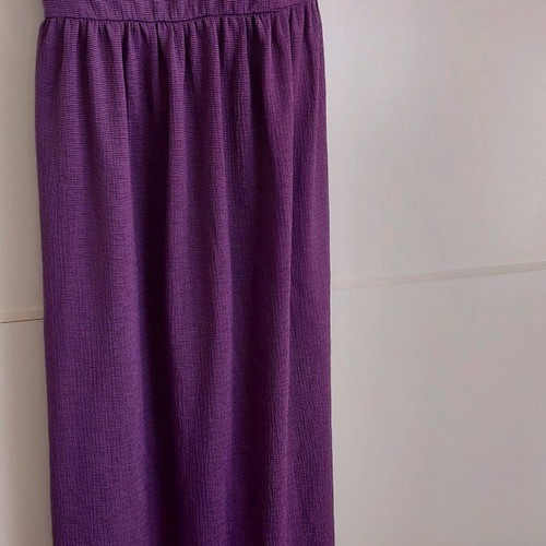 Purple dress with straps like new, size XS, Inside