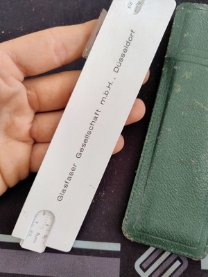 Logarithmic rule like new, with case