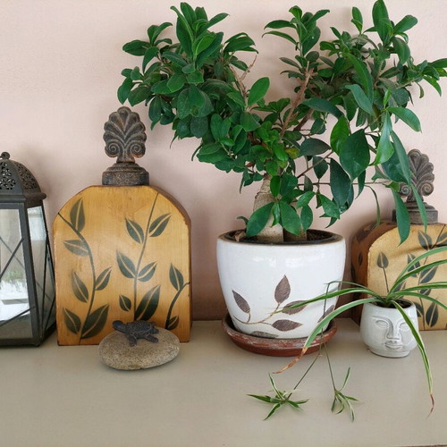 Decorative veranda lantern and two used decorative vases with lids