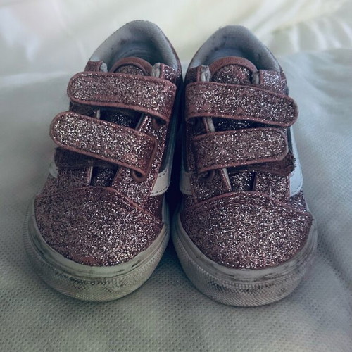 Girls' used children's shoes